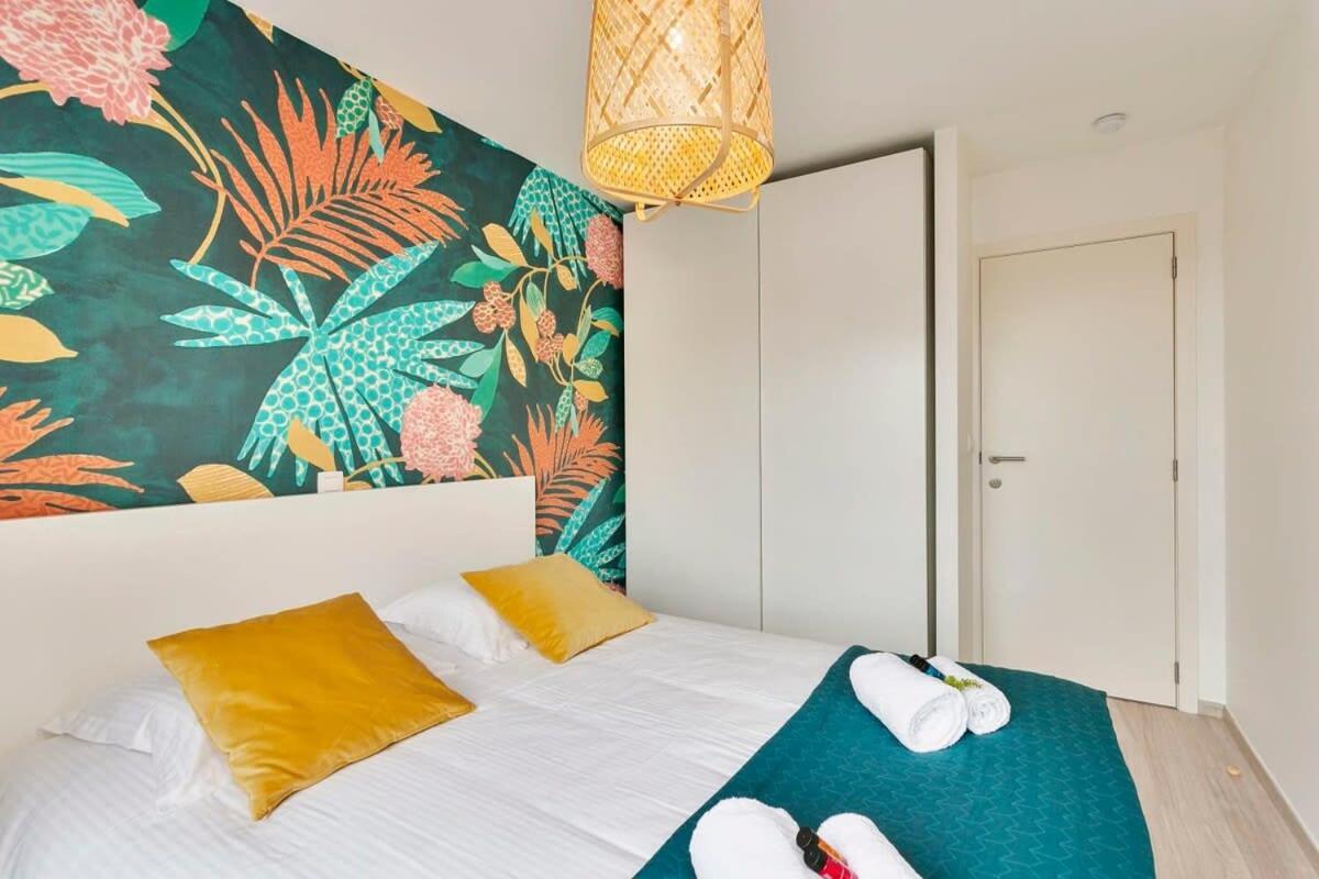 Huswell - Cosy Apartment With Amazing Beach View Остенде Экстерьер фото